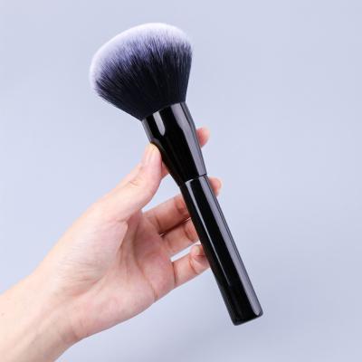 China Large Smudge Brush Vegan High Quality Simple Super Soft Synthetic Hair Makeup Loose Powder Brush for sale