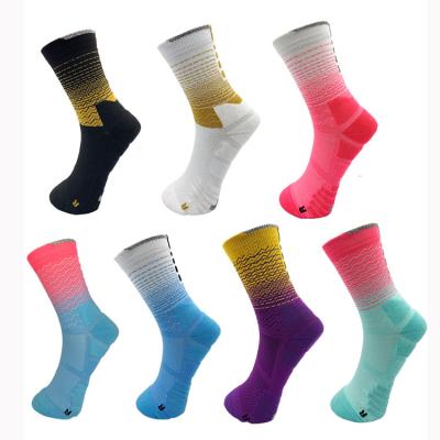 China Custom Logo Breathable Black Sports Socks Mens Cotton Black Athletic Socks Cycling Man Sock for sale