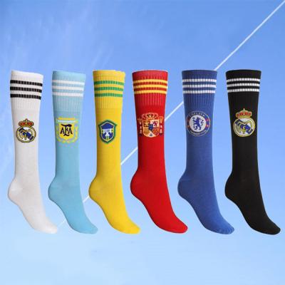 China Manufacturer Breathable Wholesale SOX Socks With Custom Logo Kids Football Boots Cotton Bamboo Sport Socks Design Crew Black White for sale