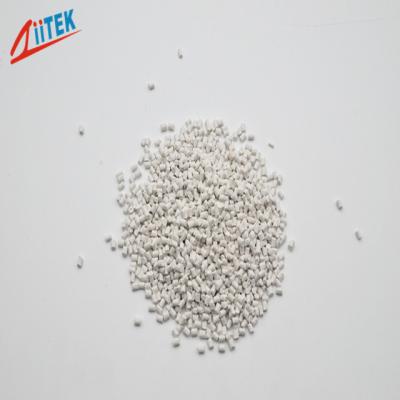 China Leichtes Weiß 1.8W/thermischer leitfähiger Plastik M mit Ablenkungs-Temperatur der Hitze-150℃ für Transformatoren zu verkaufen