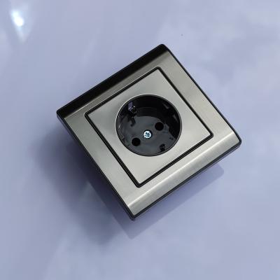 China Metal plate OEM standard 16A 2 Pin Single Schuko Electric Socket from EU factory residential/general purpose stainless steel design for sale