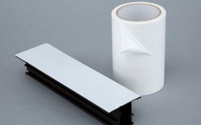 Cina Nastro di stampa candido di 2100MM 150 MIC Window Extrusion Profile Protection in vendita