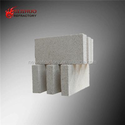 China Block K23/26/28/30/32 Mullite Soft Insulating Brick with SiC Content of 1.2-1.4% for sale