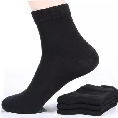 China QUICK DRY black sports socks men's socks for sale