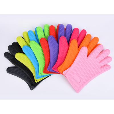 China Silicone Heat Resistant Oven Gloves Grilling BBQ Baking Heat Insulated Gloves for sale