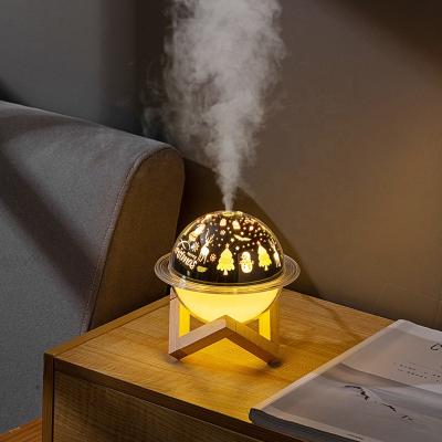 China New 2021 Comfortable Ultrasonic Night Light Essential Oil USB Humidifier Small Indoor Air Humidifier Wholesales New Smell Latest for sale