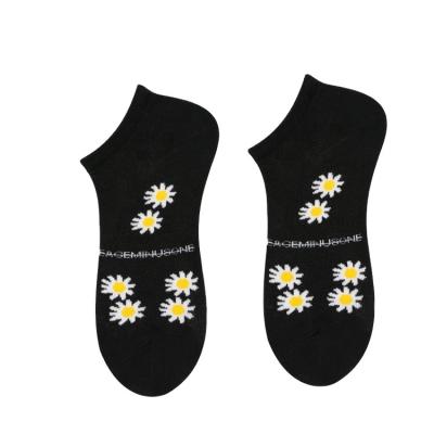 China Custom Viable Quick Swatch 100% Cotton Colored Ankle Socks Women for sale