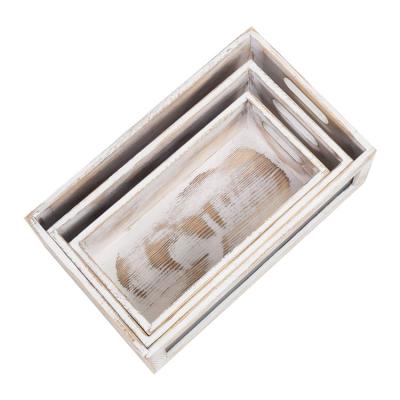 China Sustainable Rustic Wood Laying Box Handle Decorated Farmhouse Wood Storage Box for sale