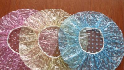 China PE Clear Disposable Shower Caps , Disposable Plastic Hair Caps For Hotel / Cooking for sale