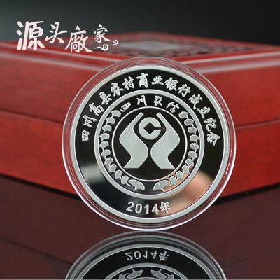 China Custom high-grade glossy commemorative coin, personalized metal badge custom, Zinc alloy silver coins,with medallion box for sale