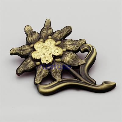 China Personalized 3D stereo flower custom, bronze three-dimensional flower custom, zinc alloy metal decorations custom for sale