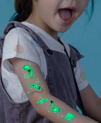 China Luminous waterproof temporary cartoon temporary tattoo sticker for kids tattoo body arm tatoo/tattoo sticker for sale