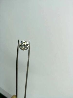 中国 本物の2.5 ct VVS円形の逃れさせたMoissanite白8.5 mmのDEFの 販売のため