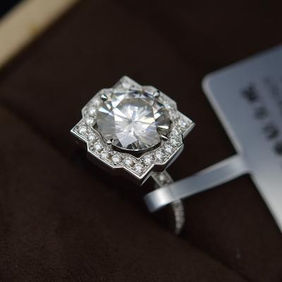 Κίνα δαχτυλίδι κοσμήματος 2cts Moissanite γύρω από τη μορφή 8mm cOem μεγέθους/ODM αποδεκτοί προς πώληση