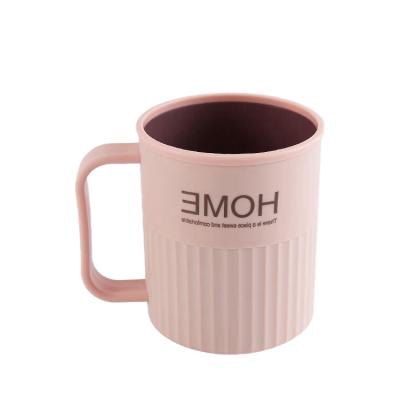 China 2021 modern professional cheap pp material plastic mouthwash cup from china for sale