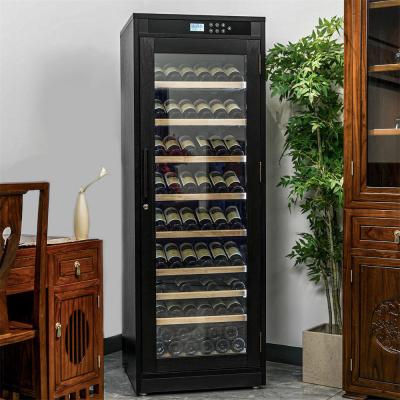 China Refrigerador de vinho de madeira preta de várias camadas com controlo de temperatura inteligente à venda