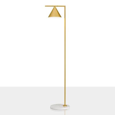 China Simple Modern Nordic Light Luxury Creative Study Bedside Bedroom Sofa Living Room Floor Lamps For Bedroom for sale