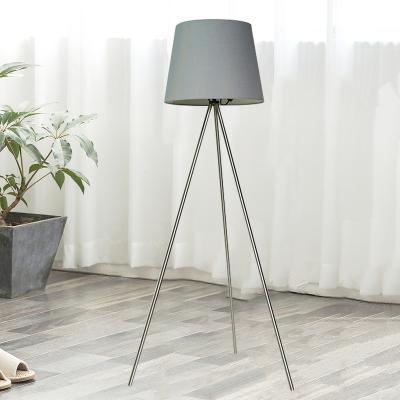 China Tripod Fabric Floor Lamp Modern Design Modern Floor Lamp for Home for sale