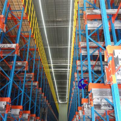 China Common Closed Chinese Radio Shuttle Pallet Racking for Open Serviceability Warehouse en venta