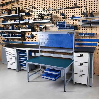 中国 Customized Assemble Line Workbench for Workshop in Manufacturing Plant Pallet Racking 販売のため