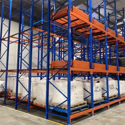 China 100.000kg Gross Weight Semi-closed Push Back Pallet Rack Space Saving And Easy Operation en venta