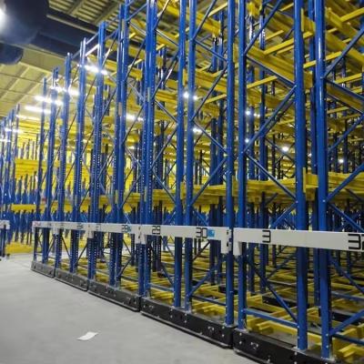 China Q235B Material Heavy Duty Selective Electric Mobile Racking System for Pallet Storage en venta