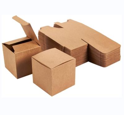 China Recyclable Square Kraft Paper Box Cardboard Package Valentine's Day Gift Candy Storage Package Gift Boxes for sale