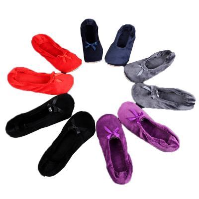 China Universal For Girls Factory Price Indoor Yoga Exercise Shoes Velvet Soft Design Ballet Shoes Dance Shoes For Girls Lady for sale