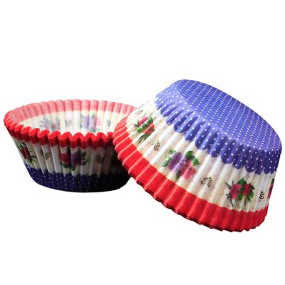 China Disposable exquisite disposable baking paper cups for cakes for sale