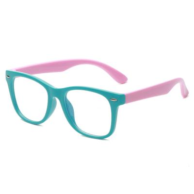 China Comfortable/lightweight new fashion silicone is soft and does not squeeze nose blue light blocking glasses for kids for sale