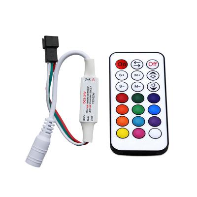 China Full Color L40*W12*H5mm LED Controller L40*W12*H5mm Mini LED Pixel RGB 2048 Dots Mini DC5-24V RF Controller 21Keys for sale