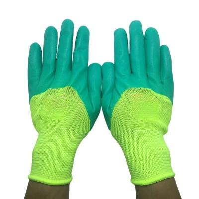 China Professional Safe Slip Working Labor Insurance Wear Resistant Safety Non Snagging Full Dipped Gloves for sale