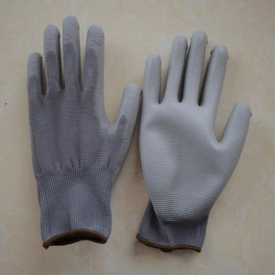 China Safe Gray Dipped Wear Resistant Anti-Static Labor Labor Insurance PU Coated Palm Gloves for sale