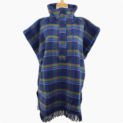 China Wholesale OEM Fashion Waterproof Tartan Poncho Vest With Half Placket With Fringed Fringes Edge for sale