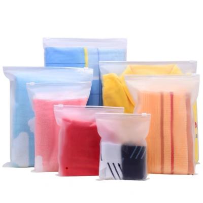 China Recyclable Matte Ziplock Oem Waterproof Bag Recyclable Custom Biodegradable Frosted Plastic Zipper Tote Bag For Clothing for sale