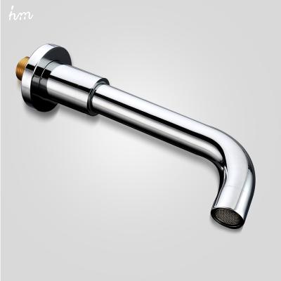 China No Turnout Wall Mounted Brass Tub Shower Chrome Filler Spout Faucet for sale