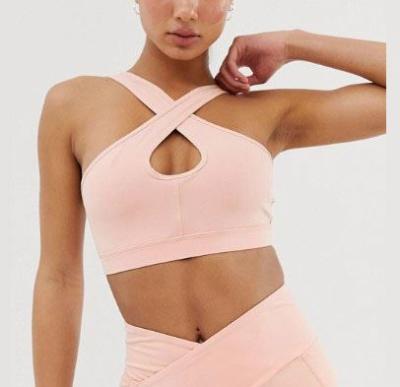 China Private Label Pink Halter Neck Breathable Fitness Gym Padded Stretch Woman Sports Yoga Backless Single Bra for sale