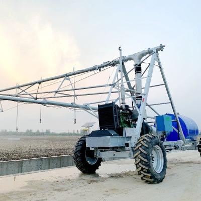 China Increase Irrigation Ratio China Low Price Farmland Machinery Equipments Center Pivot Irrigation System For Sale for sale