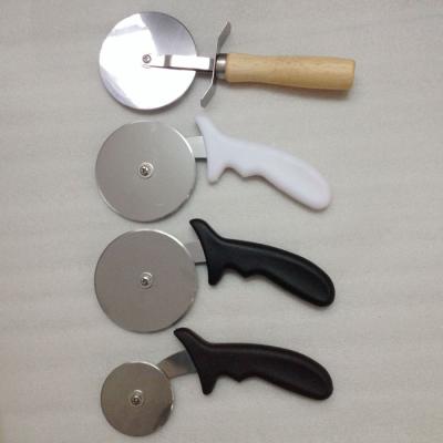 China Sustainable Amazon Success Round Stainless Steel Pizza Cutters Roll Knife for sale