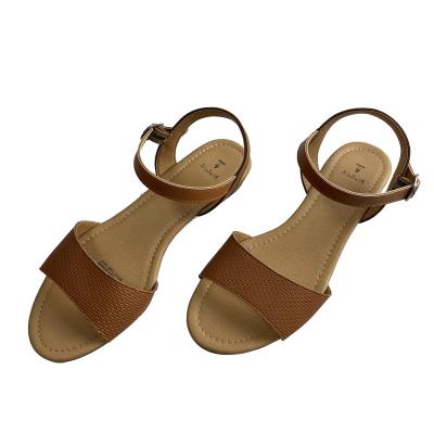 China Breathable Customized Comfortable Summer Wearing Brown Color Women's Flat Sandals For Women And Ladies for sale