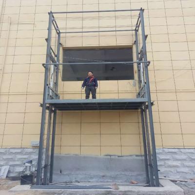 China Hotels 3 Meter Hydraulic Hydraulic Pallet Lift Table Freight Lift Warehouse Cargo Lift for sale