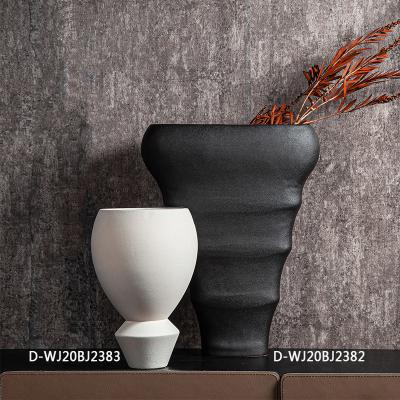 China Modern Nordic Italian Minimalist Black And White Frosted Ceramic Floral Vase Ornaments for sale