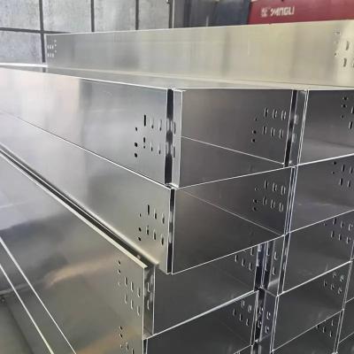 Cina La capacità di carico 50-100kg/M2 pre ha galvanizzato il cavo d'acciaio Tray Fireproof in vendita