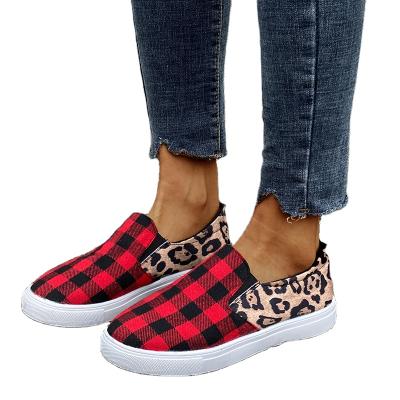 China Fashion Trend Wholesale Fashion Women Casual Red Plaid Leopard Patchwork Plus Size Canvas Shoes for sale