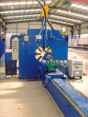 China High Precision Longitudinal Seam Welding Machine For Cylindrical Workpiece LSW 1000 for sale