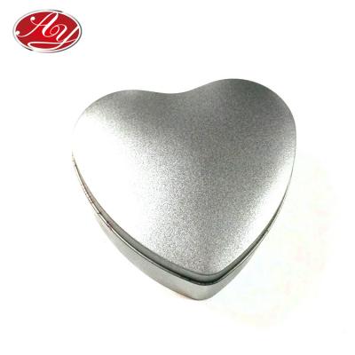 China Eco-friendly Material Wholesale Plain And Recyclable Small Silver Heart Shaped Tin Box for sale