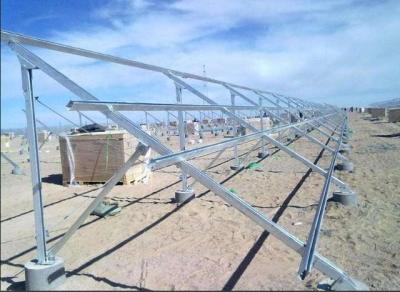 China Op maat gemaakte anodiserende metalen PV-beugel voor de meeste modules Beton grondschroef Foundation Natural Te koop