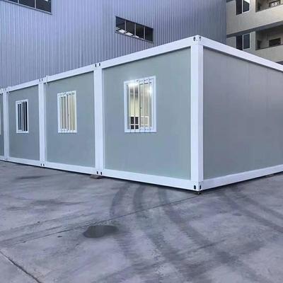 China Mobiele containerwoning met moderne meubels en een speciaal sanitair systeem Te koop