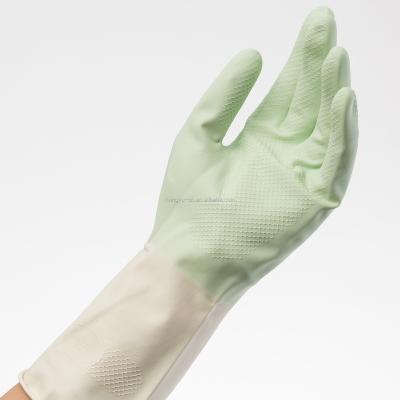 China Food Grade Durable Two-Tone Green White Green Anti-Sweat Plastic Glove For Cook for sale