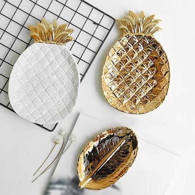 China Nordic Modern Ceramic Pineapple Dish Kitchen Decoration Pineapple Platter Ornaments Jewelry Storage Dish Golden Desk for sale